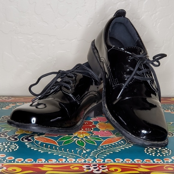 Tip Top Black Patent Leather Oxford Shoes - Picture 1 of 5